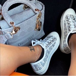 Christian Dior Coming soon!